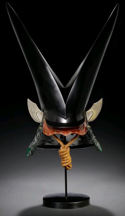 Saba-o kawari kabuto, possibly 17th century, with harikake in the form of a saba-o (mackerel tail), 
