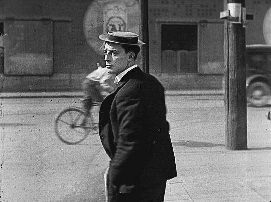 Buster Keaton In Cops 1922