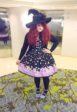 jaynejezebelle:  A month late, but here’s my Halloween coord at AUSA. 