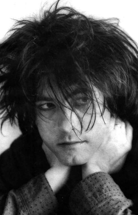 wantsneedsandloves:robert smith