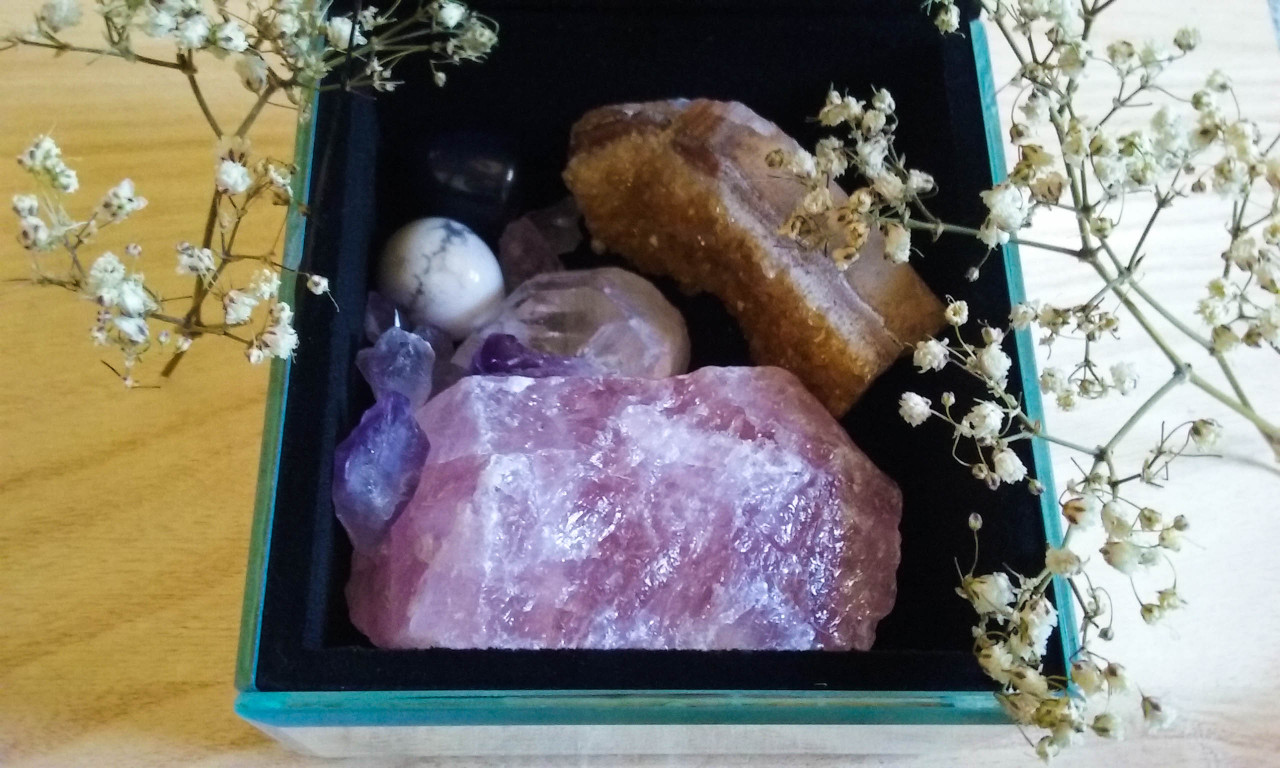 cosmicmoonlightx:  I’m so excited to do this giveaway. I finally gathered enough