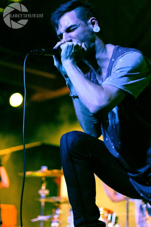 Michael Bohn, IssuesFeel This tour, November 16th 2013 Seattleby Lainey Taylorhttps://www.facebook.c