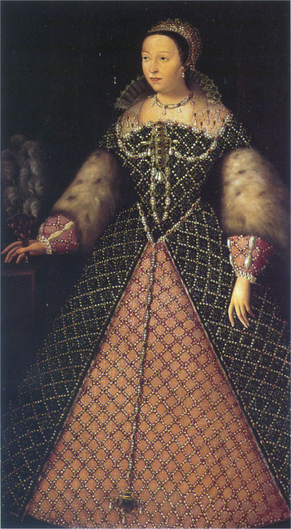 Catherine de&rsquo; Medici, as queen of France (1547-1559). &ldquo;Her mouth is too large and her ey