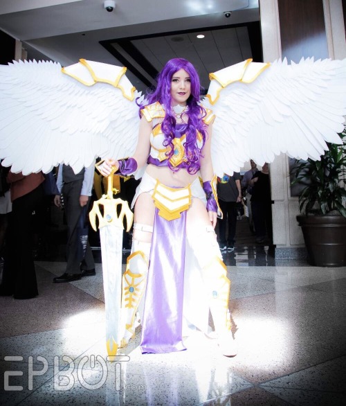 markrosewater: jdcosplay:  More Akroma, photos by EPBOT! This cosplay was a 1.5 year dream come true