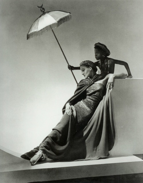 indypendent-thinking:helen bennett, horst p. horst
