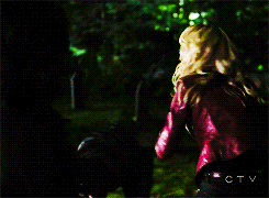 ohmycaptn:  She’s beauty, she’s grace, she’ll punch you in the face.