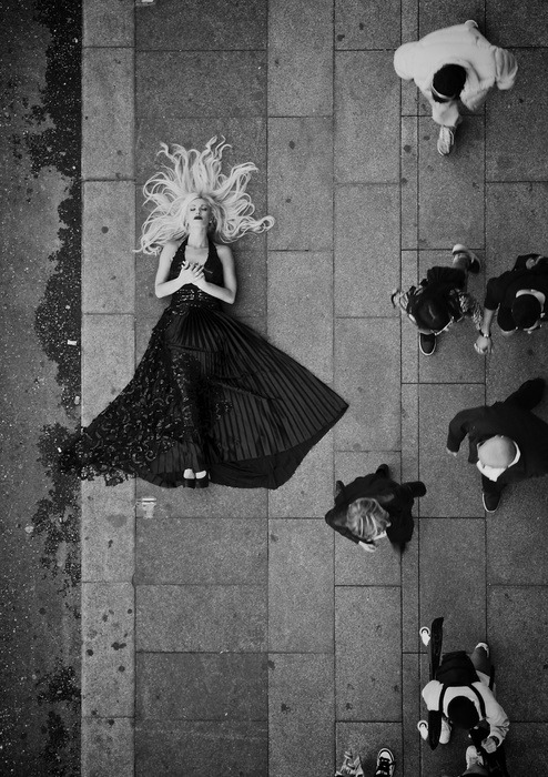 SideWalk: A daily life perspective by Alejandro Marcos