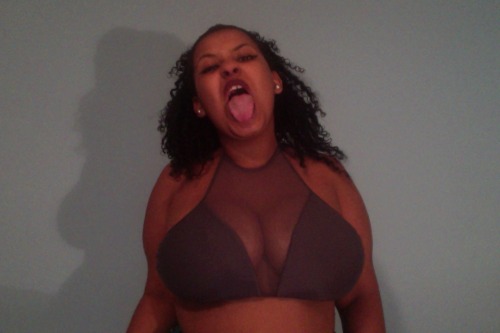 duttydominican:  duttydominican:  bikini boredom   happy black out!!