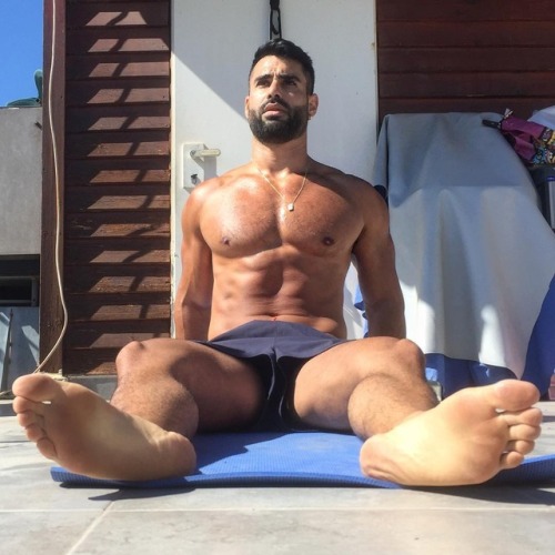 feet2eat:Get sexy muscular body with protein powder