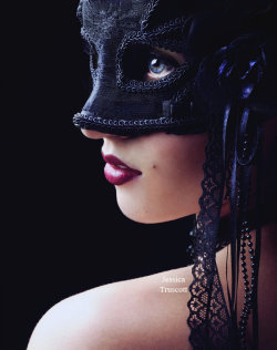  Masked by *fae-photography 