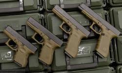 pointandshootmediaworks:  The Glock 9MM FDE family.