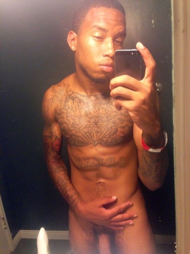 theblackclarkkent:  His Mushroom Tho ! 🙈😮
