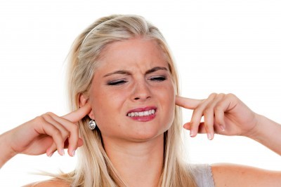 howidiotic:  when people play things out loud rather than wearing headphones  