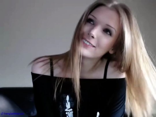 omgbobby46:  trannytracker:  Tgirl Vanessa has nice balls  http://omgbobby46.tumblr.com, If you like reblog, if you like check out my Archive, if you like please follow my blog. Thank you.