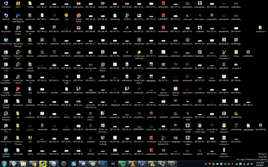 targuzzler: tungler:  soaprock:  tungler:  i cant believe people actually use desktop shortcuts and just keep their folders out on the desktop like what are you doing!  hi im rj and im organized and anyone who isnt Can Die……  its so easy you just
