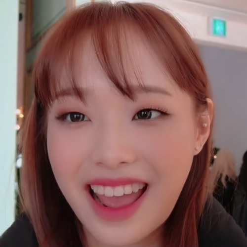 lq chuu