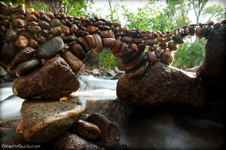 flintdawg:  I want to try this. I wonder if they just held the rocks up or if they