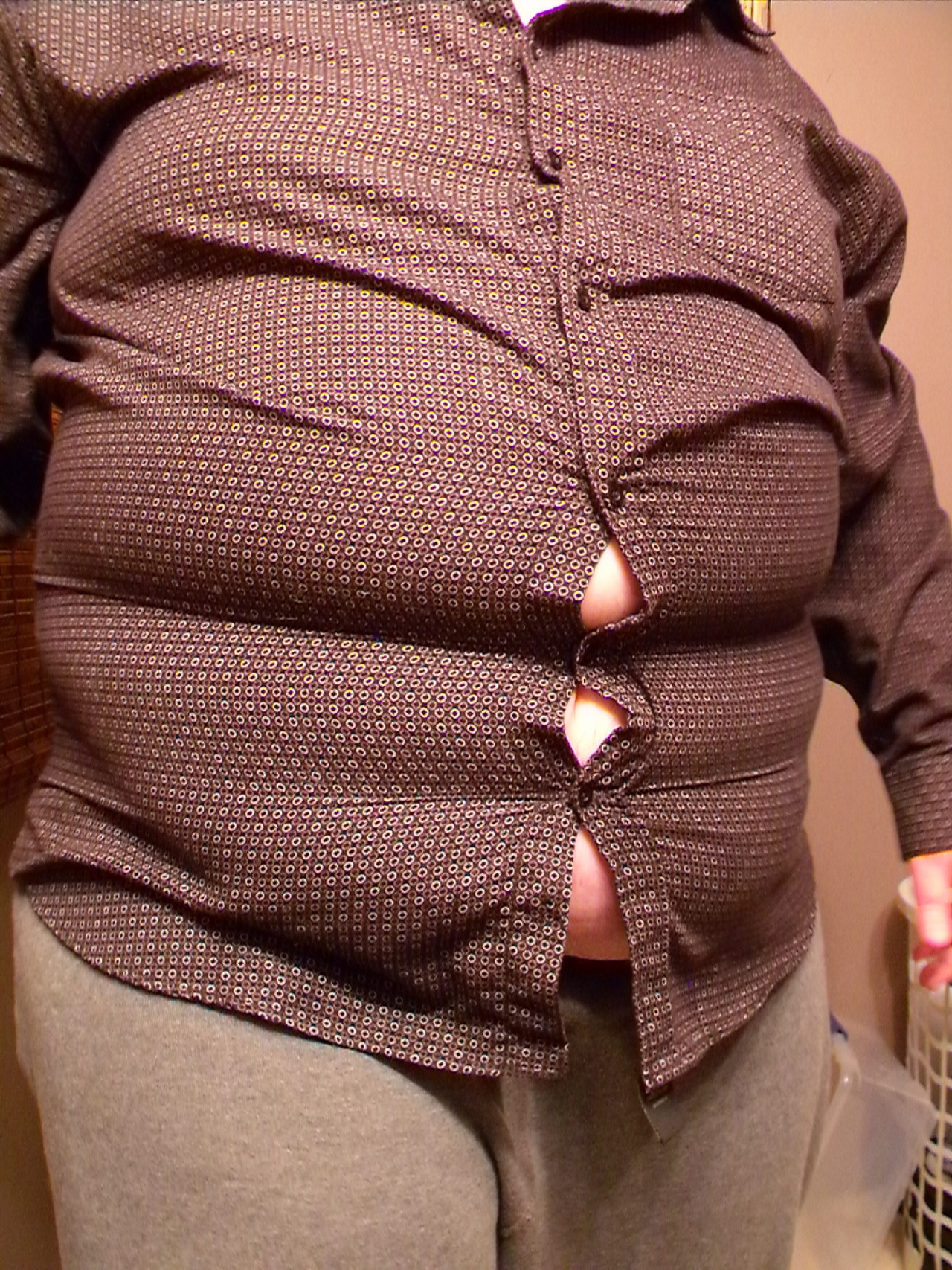 lardfill:  Tight Tuesday  - 4xl is 3 XL’s too small.