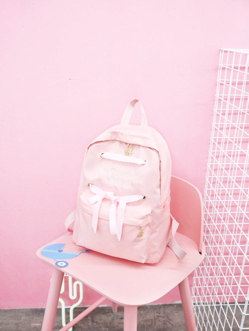 miukie:bowtie backpack