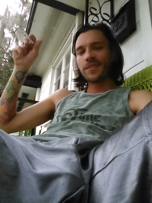 tattootodd80:  Having a smoke!  I love my cigs :-/