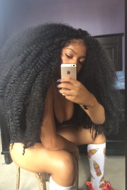 certifiedana:  BIG HAIR😍.. ANASTASIA   IG - Hollyd_Vall