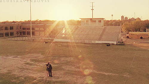 bluesravenboyss:  things i’ve done for the box set:  Friday Night Lights who i