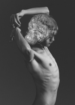 the-spartan-prince: The White-haired boy