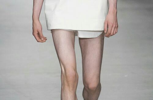 capezzoli:  legs porn @ Juun.J ss 14 