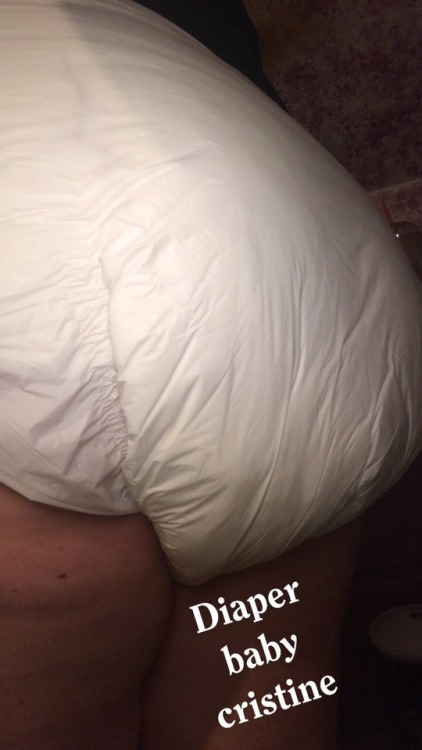 diaperbabycristine: I have to stay in diapers because I’m such a heavy wetter! This diaper was