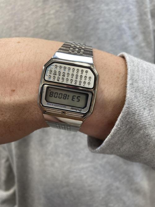 loloftheday:Got my boyfriend this vintage pulsar calculator watch for christmas. Waiting in line at 