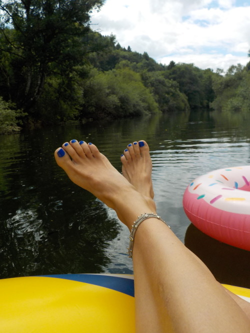 hippie-feet: ⛵ z