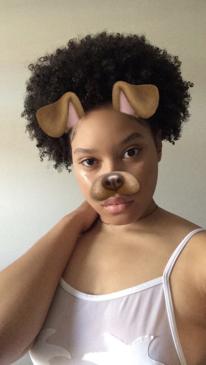truuqueen:happy blackout day from me and my puff!  Mad beautiful