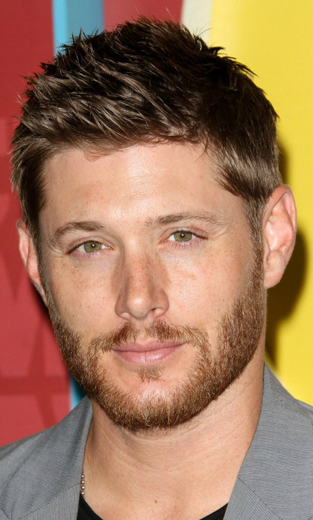 bakerstreetgarrison:  the-winchesters-wayward-assbutt:  Supernatural Cast + Beards
