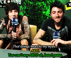 inkiero:  Oli Sykes &amp; Jordan Fish from BMTH on random questions. 