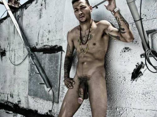 phatbootyprince:  idmakeyouscream:  handsallover:  alphamalerepxxx:  monstermales:  Straight male porn stud Macana Man. Oooft!  @MacanaManXXX  http://handsallover.tumblr.comWhy does he have to be str8 