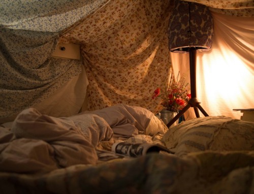 petalspalace:  mysticlittleone:  dom-wolfy:  For the Littles c:  I WANTNEEDWANTNEEDWANTNEED A FORT  DADDDY PLEASEEEEEEEEEEEE