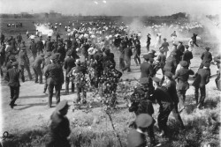 from-around-the-globe:  Chicago Police open fire on striking steel workers and their families killing 10 and wounding around 100. Anarchist Dorothy Day, who was present at the March and massacre, is quoted “On Memorial Day, May 30, 1937, police opened