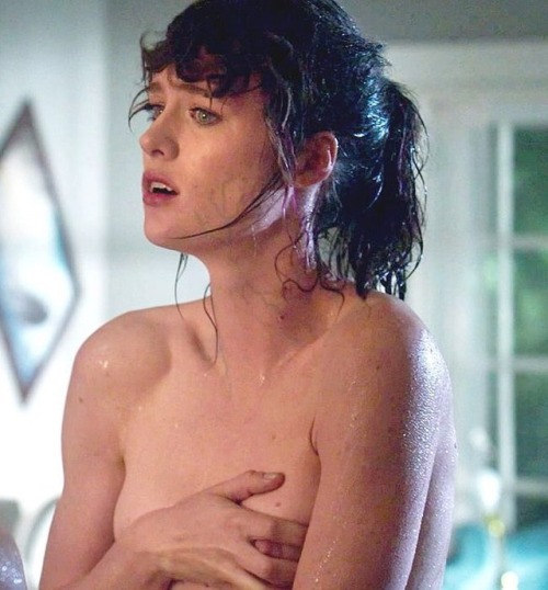 most-liked-pix:  Mackenzie Davis nipple slip from the movie Freaks of Nature. This was edited out of the DVD.