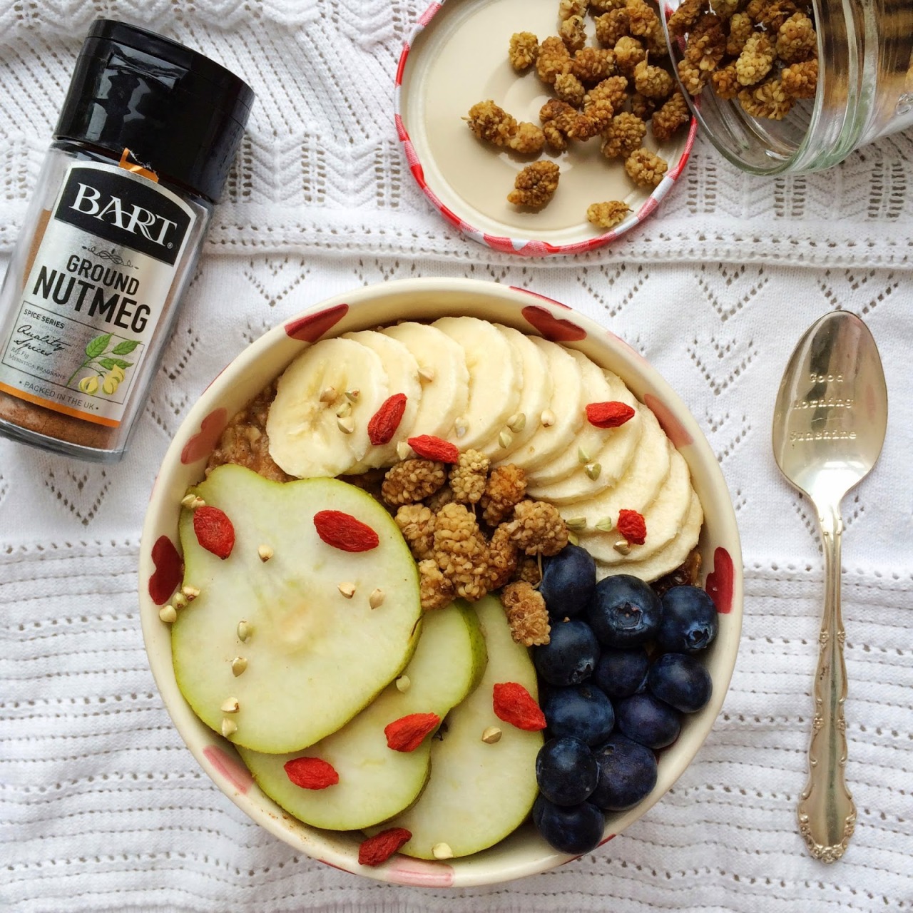 vegan-sophistication:  Foodporn at its best - everything vegan &amp; gluten-free