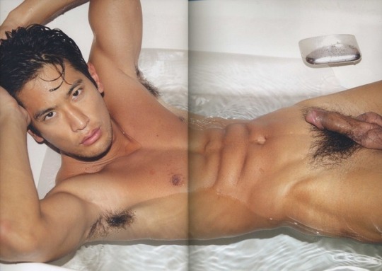 heyboys-69:  Model asia next top lộ cu