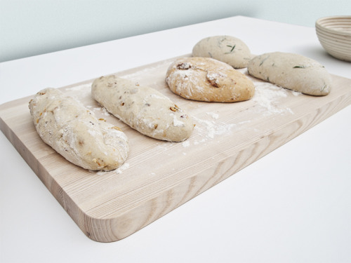 internalisecarlohomedecor:Great design: ‘Bread From Scratch’ by Mirko Ihrig is an i