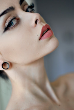 girlsplugs:  Pretty piercing girl photography beautiful piercing 