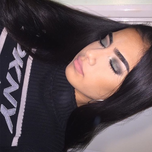 edreanaleighx0:  http://edreanaleighx0.tumblr.com/  💖