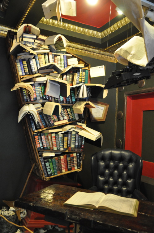 lilnympho: coolthingoftheday: The Last Bookstore in Los Angeles, California. Great place to take 
