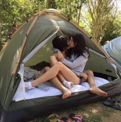 fuckyeah–lesbians: the-number-one-dutch-lesbian:  ;;  Follow for more 