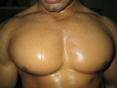 blackmalefreaks:  freddyskrueger:  gaygentlemengeek:  ALL THE TITTIES 😝😝😝😝😝  Joyyy!  B.M.F