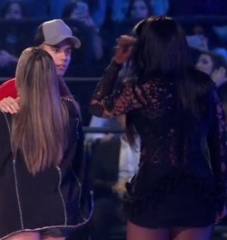 skinnybicth:  HE ISNT EVEN LOOKING AT ALLY HES LITERALLY STARING AT NORMANI OH MY FUCKING GOD HE LOOKS SO SMITTEN 