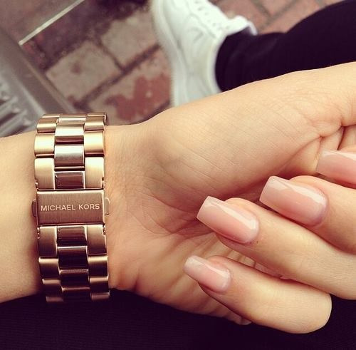 guccixchanel:  aztec-dreams:  rosy / glam blog, follow back similars, just ask! &lt;3