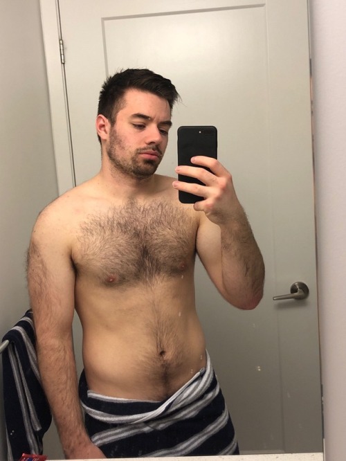 jake-station:Hairy af
