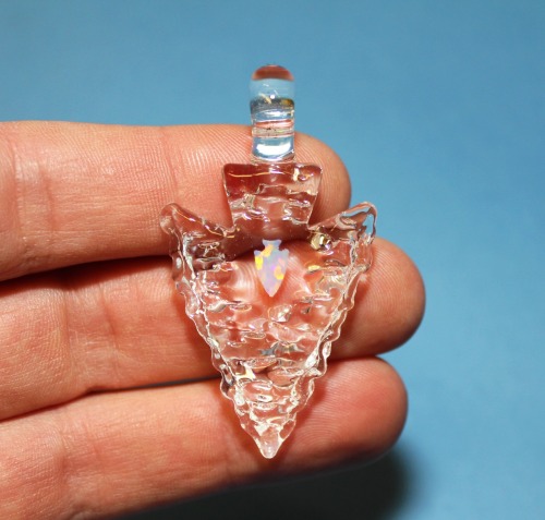 elksthatrun:  Making an arrowhead pendant